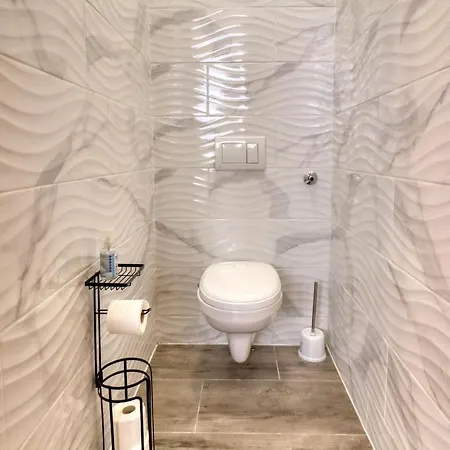 Nyirfa-lak Apartman *